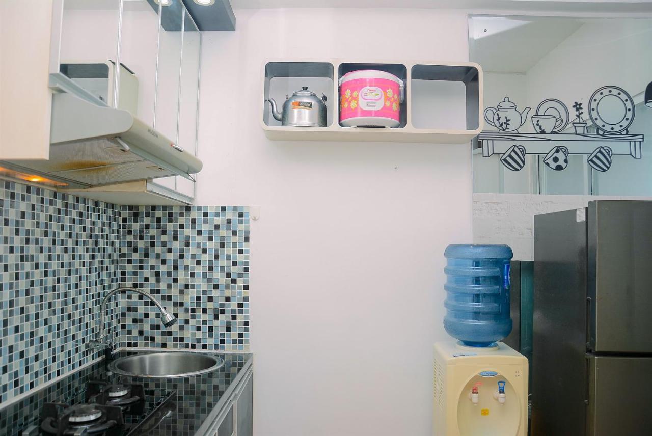 Appartement Comfort 1br With Study Menteng Square By Travelio